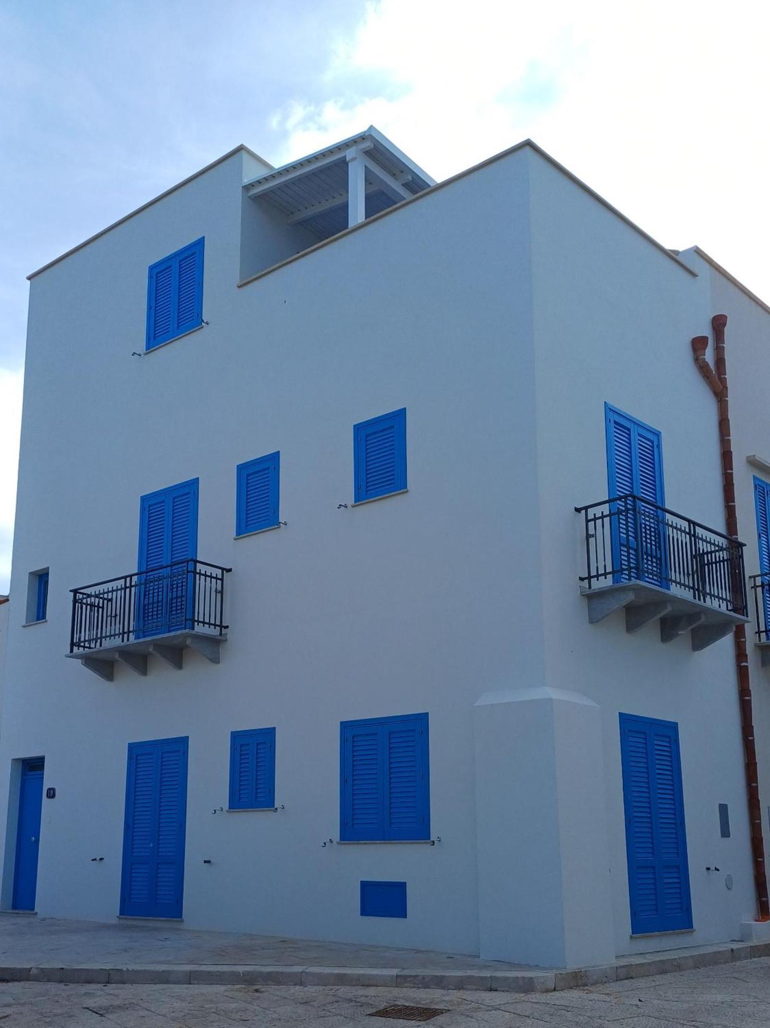 The Twins Rooms In Marettimo 2 Экстерьер фото