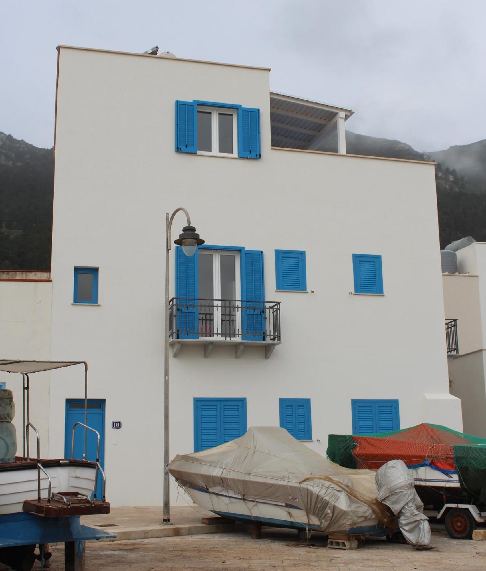 The Twins Rooms In Marettimo 2 Экстерьер фото